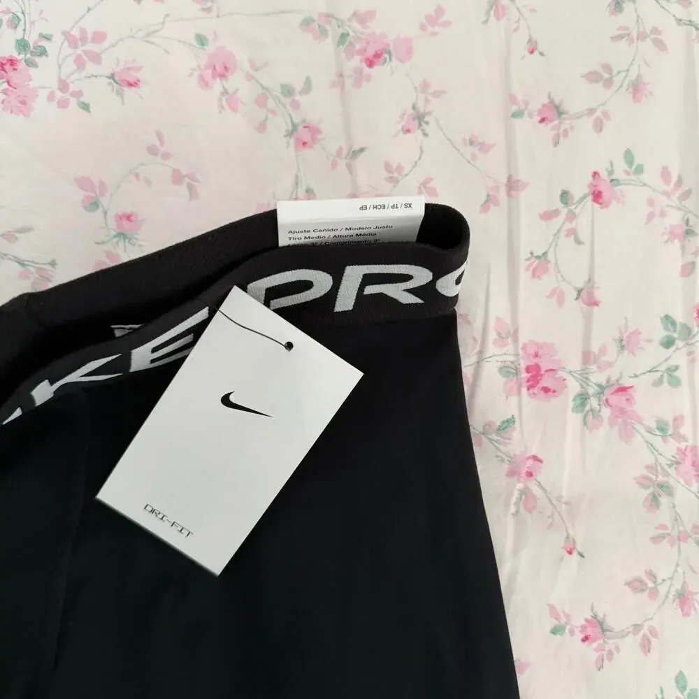 Nike Pro Shorts - Picture 2 of 2